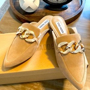 Women’s  Steve Madden mules.